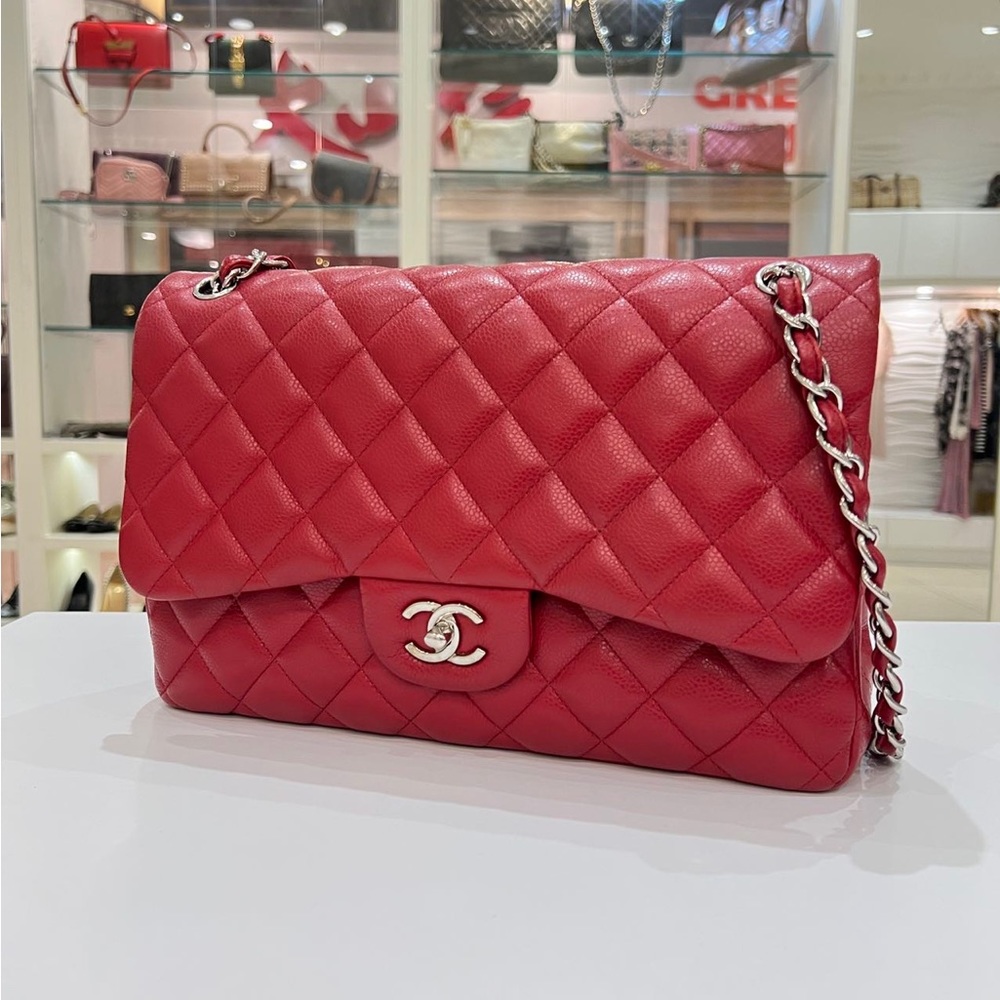 Chanel Caviar Quilted Jumbo Double Flap Red